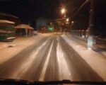 Circulație îngreunată pe drumurile din Suceava din cauza ninsorii